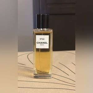 New No 22 Chanel eau de parfum size 2.4 FL OZ